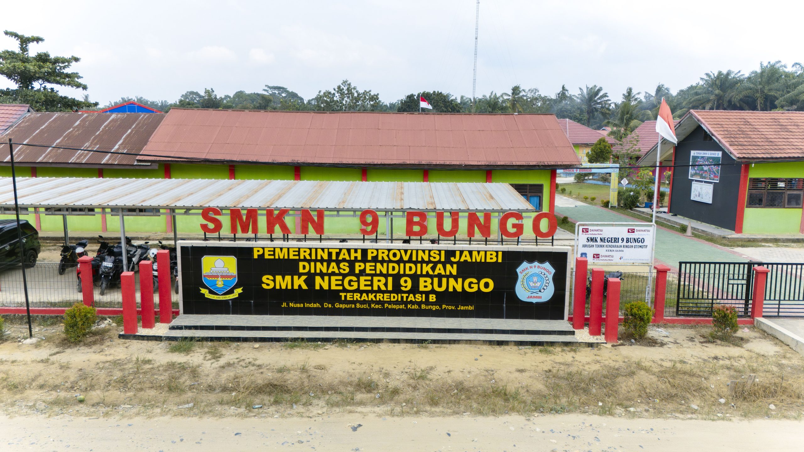 Tugu SMK